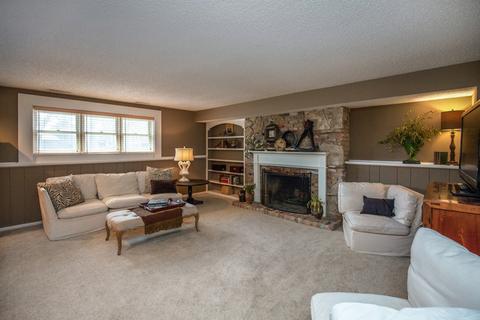 604 Count Fleet Ct, Naperville, IL 60540 photo 27