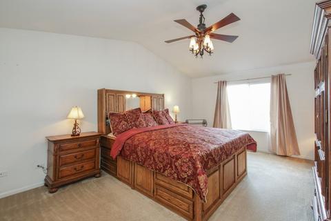 14432 Independence Dr, Plainfield, IL 60544 photo 9