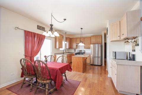 14432 Independence Dr, Plainfield, IL 60544 photo 2