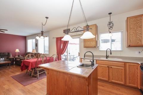 14432 Independence Dr, Plainfield, IL 60544 photo 3