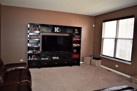 28709 Blacksmith St, Lakemoor, IL 60051 photo 11