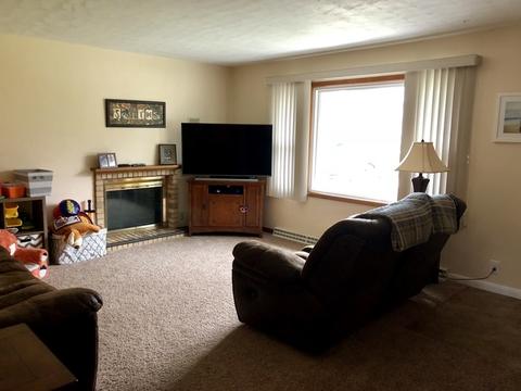 526 Elizabeth Rd, Oregon, IL 61061 photo 3