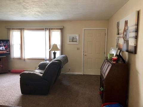 526 Elizabeth Rd, Oregon, IL 61061 photo 7