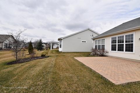 2827 Beacon Point Cir, Elgin, IL 60124 photo 20
