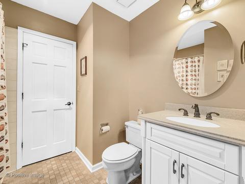 892 Casa Solana Dr, Wheaton, IL 60189 photo 23