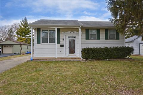 142 Saint Armand Ln, Wheeling, IL 60090 photo 2