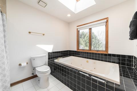 723 Fairview Ln, Bartlett, IL 60103 photo 32
