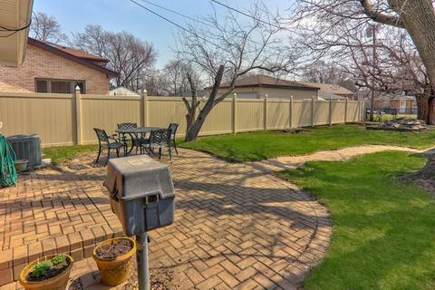 5909 Superior St, Berkeley, IL 60163 photo 10