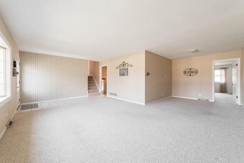767 W Stearns Rd, Bartlett, IL 60103 photo 6