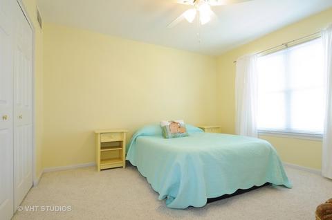 2011 Westridge Pl, Aurora, IL 60504 photo 13