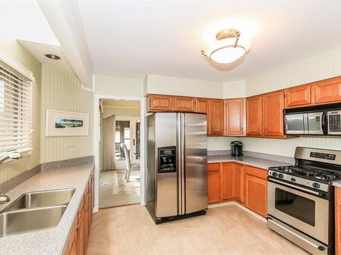 1653 Pebble Beach Dr, Hoffman Estates, IL 60169 photo 11