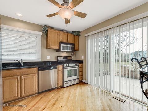 293 Beaumont Ct, Bartlett, IL 60103 photo 8