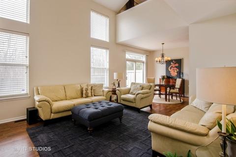 2108 Glacier Ct, Algonquin, IL 60102 photo 2