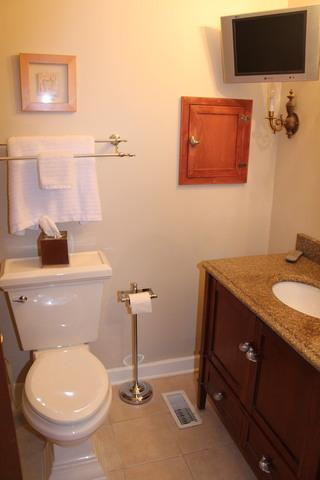 320 Sheridan Dr #2D, Willowbrook, IL 60527 photo 18