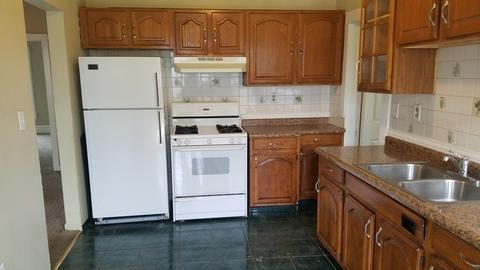778 North Ave, Aurora, IL 60505 photo 8