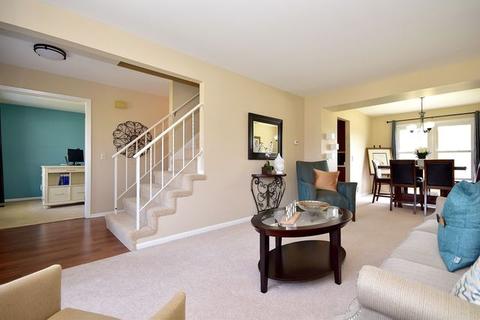 716 Bayberry Dr, Bartlett, IL 60103 photo 4