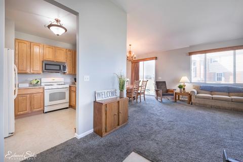 5929 Dublin Ct, Mchenry, IL 60050 photo 2