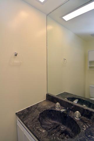 201 Stafford Dr, Wheeling, IL 60090 photo 4