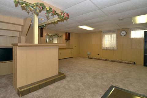 201 Stafford Dr, Wheeling, IL 60090 photo 23