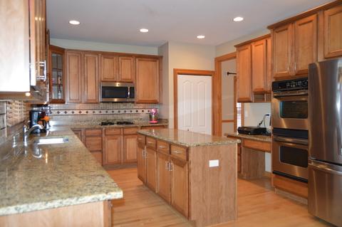 1080 Grayhawk Dr, Algonquin, IL 60102 photo 5