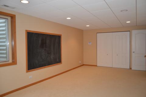 1080 Grayhawk Dr, Algonquin, IL 60102 photo 34