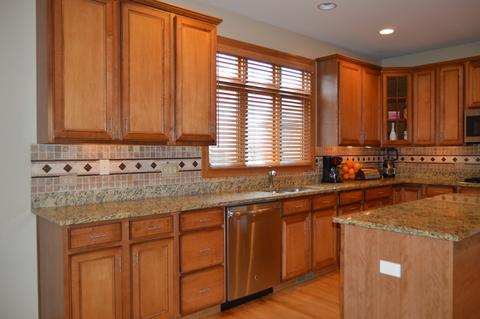 1080 Grayhawk Dr, Algonquin, IL 60102 photo 3