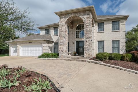 4110 White Eagle Dr, Naperville, IL 60564 photo 1