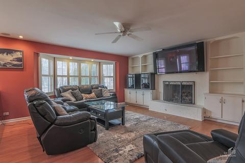 4110 White Eagle Dr, Naperville, IL 60564 photo 21