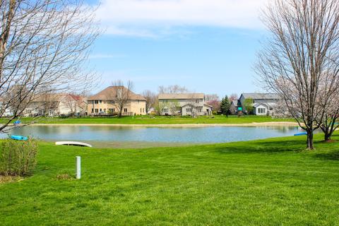 2702 Pine Valley Dr, Champaign, IL 61822 photo 9