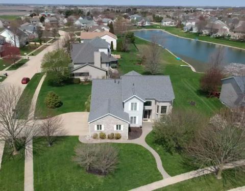 2702 Pine Valley Dr, Champaign, IL 61822 photo 1