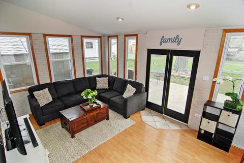 207 S Forest Ave, Hillside, IL 60162 photo 7