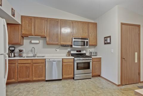 1610 Red Coach Ln, Algonquin, IL 60102 photo 15