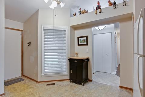 1610 Red Coach Ln, Algonquin, IL 60102 photo 17