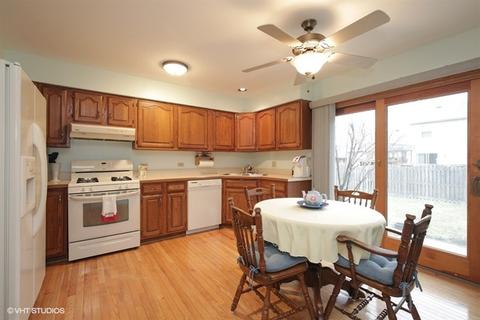 622 Yellowstone Dr, Elgin, IL 60123 photo 10