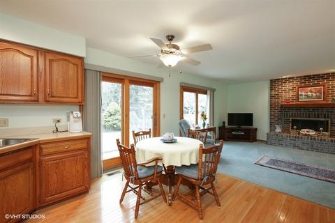 622 Yellowstone Dr, Elgin, IL 60123 photo 12
