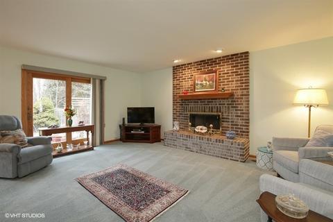 622 Yellowstone Dr, Elgin, IL 60123 photo 13