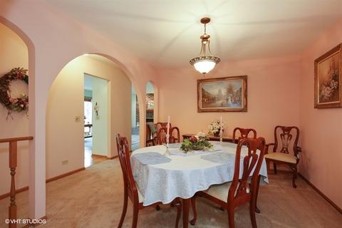 622 Yellowstone Dr, Elgin, IL 60123 photo 8