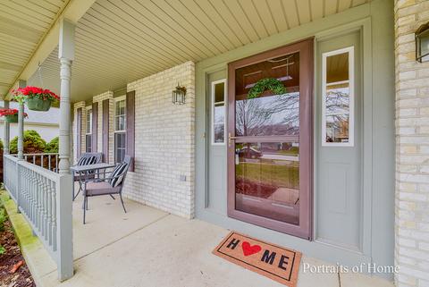 24105 Primrose Cir, Plainfield, IL 60585 photo 2