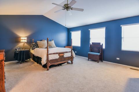 3240 Anton Dr, Aurora, IL 60504 photo 16