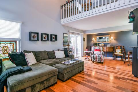 3240 Anton Dr, Aurora, IL 60504 photo 3