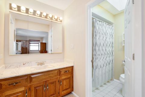 341 S Maple St, Itasca, IL 60143 photo 25
