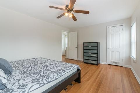 550 E Thacker St, Des Plaines, IL 60016 photo 12
