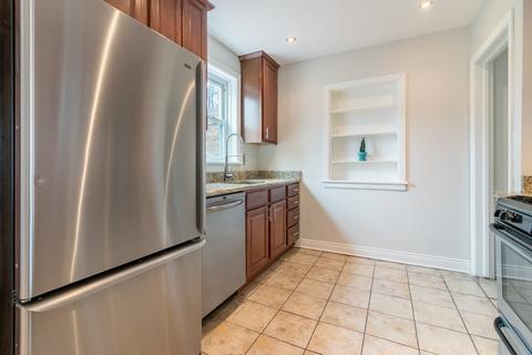 550 E Thacker St, Des Plaines, IL 60016 photo 8