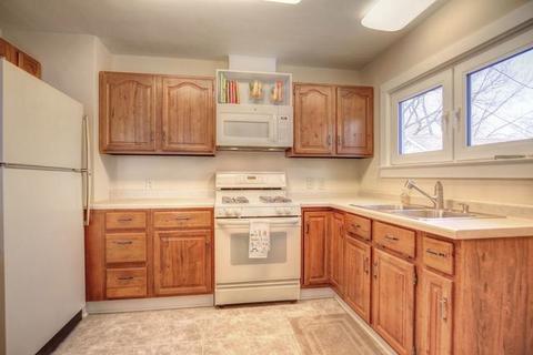 403 N Carson Ave, Champaign, IL 61822 photo 13