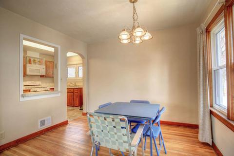 403 N Carson Ave, Champaign, IL 61822 photo 10