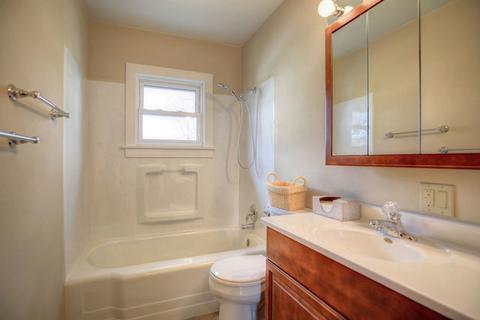 403 N Carson Ave, Champaign, IL 61822 photo 23