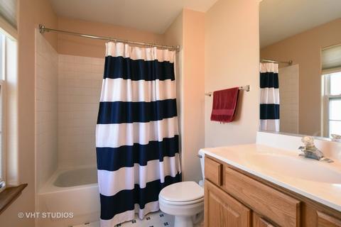 32721 Bending Creek Rd, Lakemoor, IL 60051 photo 6
