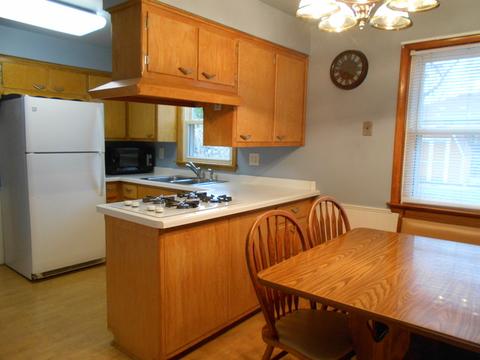 1036 School St, Kankakee, IL 60901 photo 3