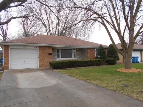 1036 School St, Kankakee, IL 60901 photo 2
