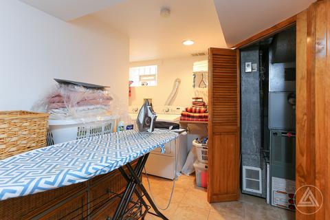 5308 S Hunt Ave, Summit, IL 60501 photo 18